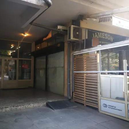 Apartment Brick On Macedonia Pedestrian Street Skopje
