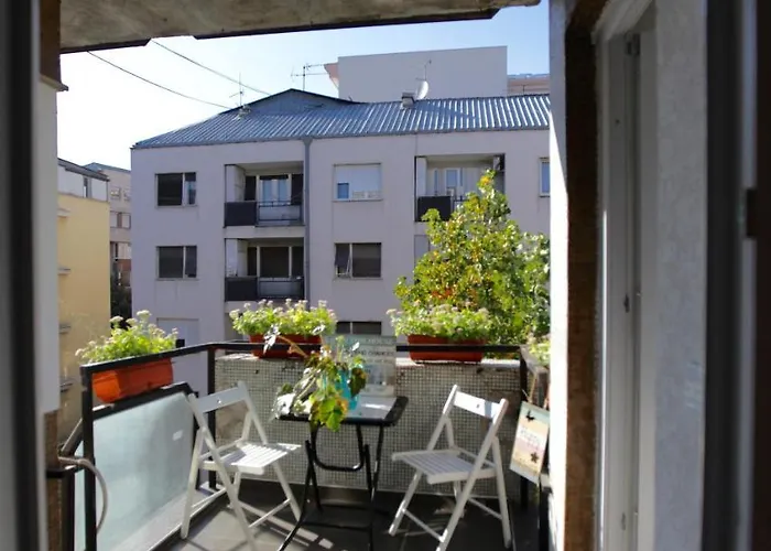Brick On Macedonia Pedestrian Street Skopje