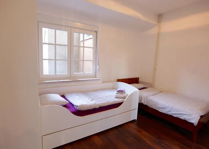 Apartment Brick On Macedonia Pedestrian Street Skopje